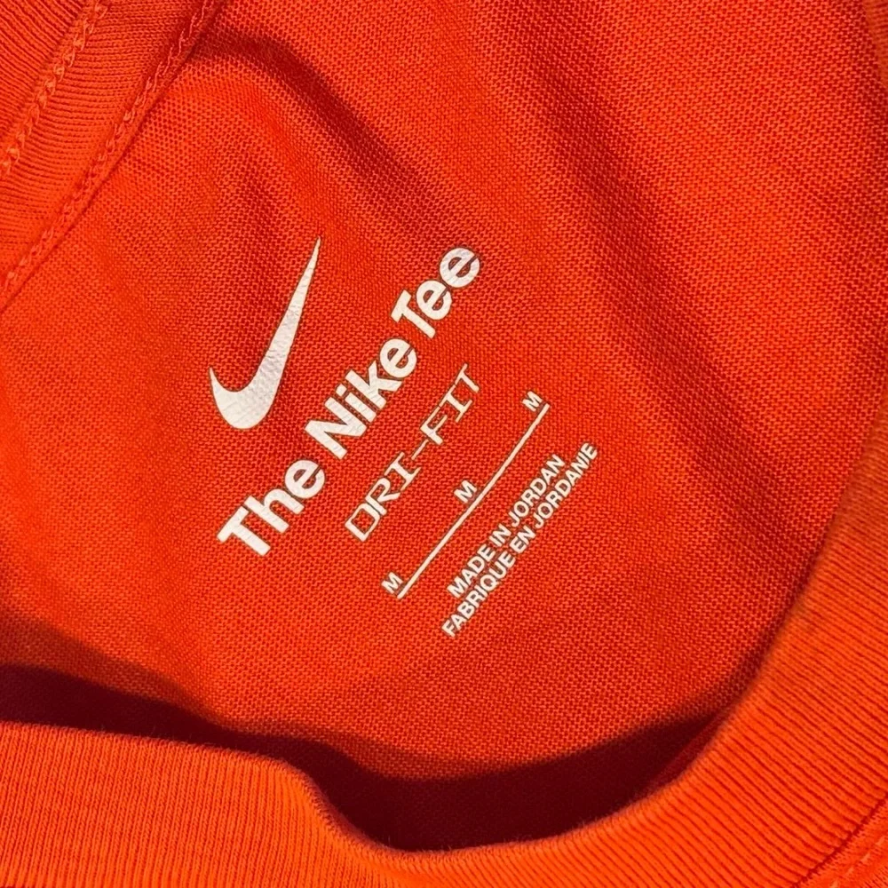 Nike Dri Fit Orange Tee Size Medium Athletic Logo Swoosh Shirt - Picture 5 of 9